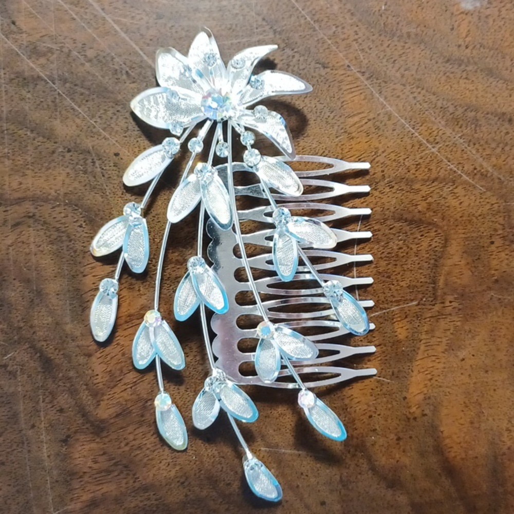 NEW! Bridal Headwear/ Bride Wedding hair accessory 5736